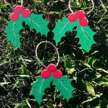 Load image into Gallery viewer, wooden holly craft

